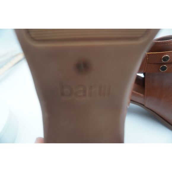 New Bar III Wiley Round Toe Women Brown Bootie Size 11 - Picture 7 of 8